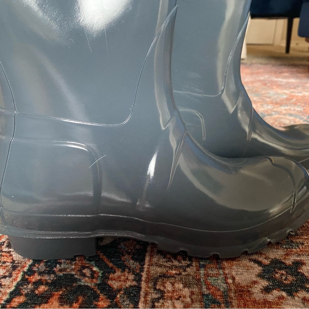 Hunter Women's Gray Rain Boots - Picture 6 of 8
